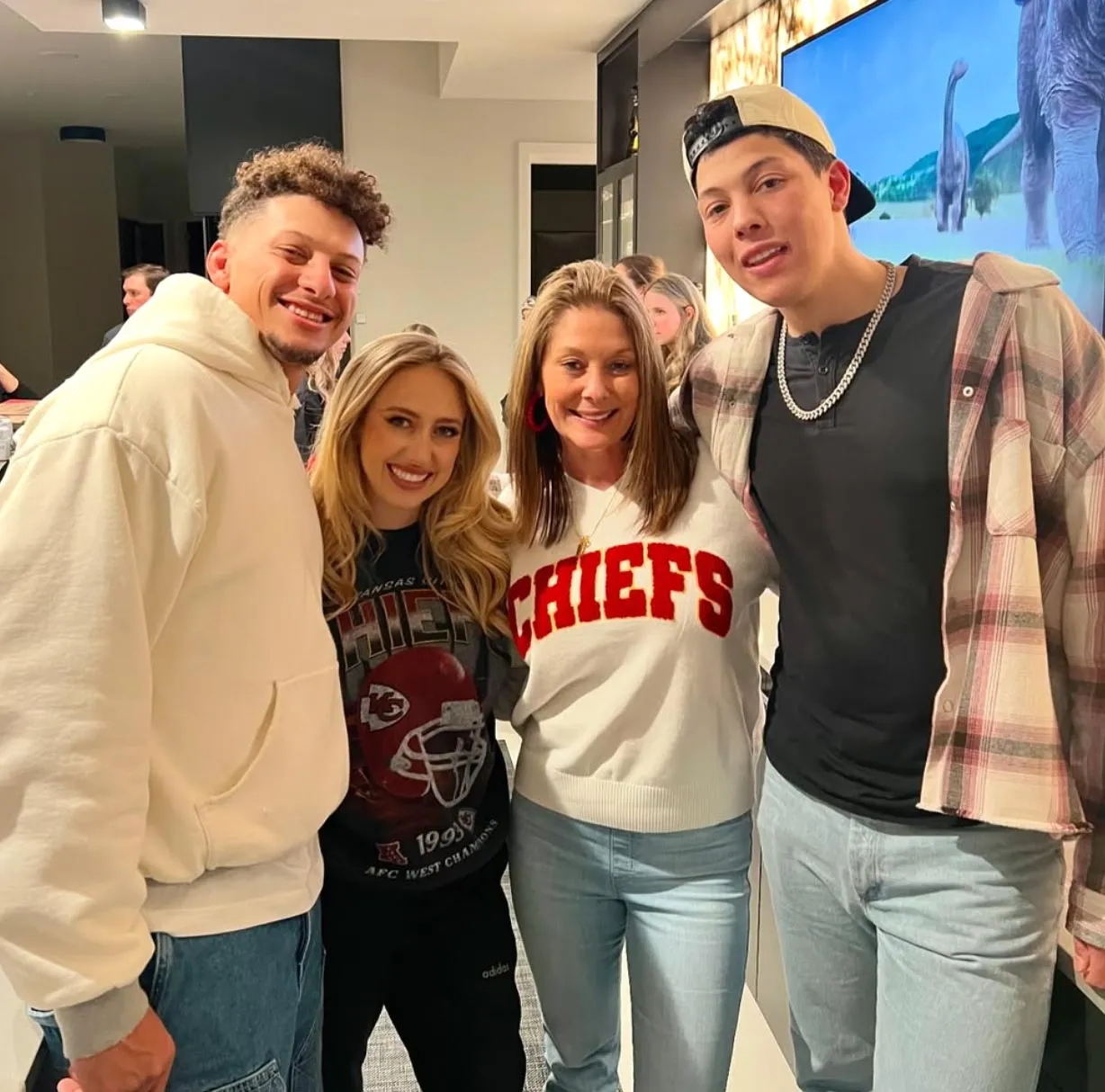 Patrick Mahomes Wife Brittany and His Brother Jackson Surprise Mom Randi With New House