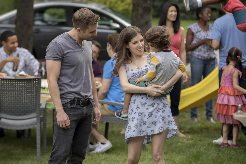A Simple Favor Anna Kendrick and Dustin Milligan Most Memorable Incestous Moments in TV and Movie History