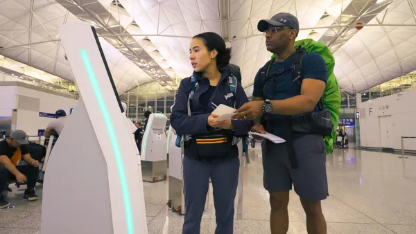 Amazing Race s Bridget and Ernest Cato Recall Getting Caught Up With Trying to Pass Other Teams 256