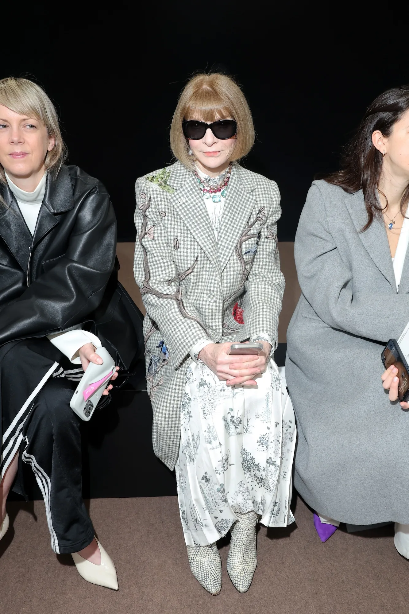 Anna Wintour Only Packed One Pair of Shoes for Paris Fashion Week