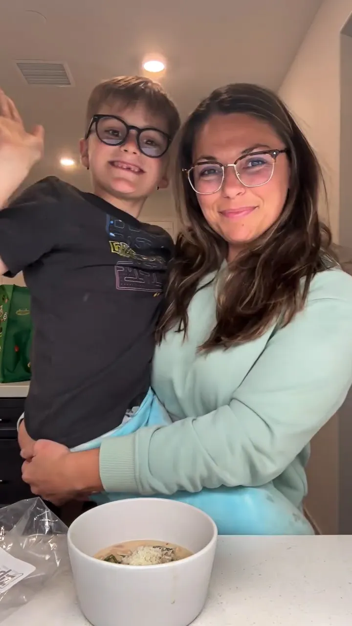 Bachelor DeAnna Pappas Celebrates Son Austin 9th Birthday Following Arrest Incident With Ex