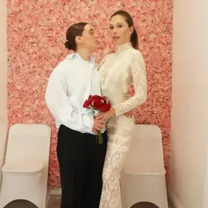 Bachelor Nation Reacts to Gabby Windey