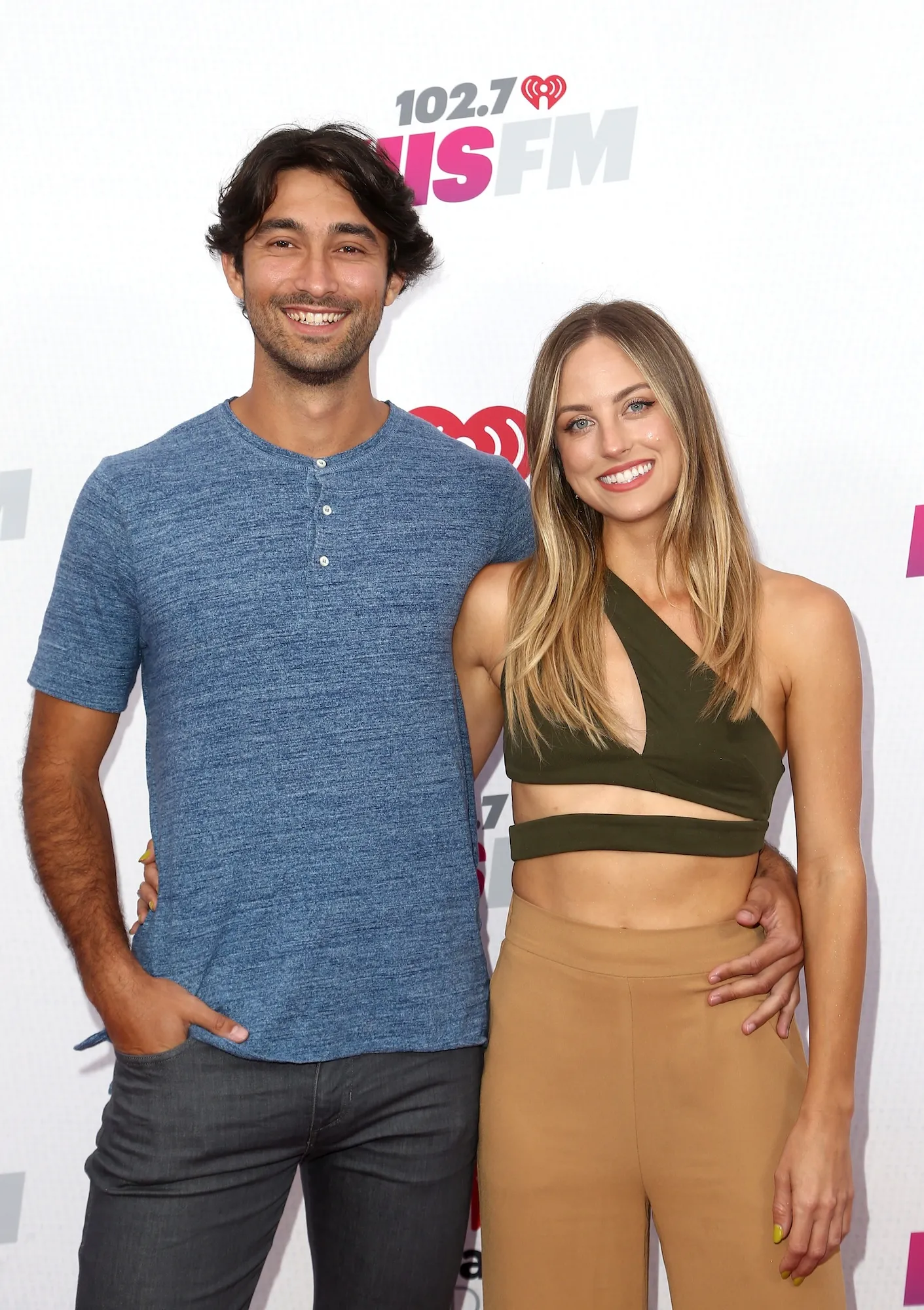 Bachelor Nation s Kendall Long Welcomes Baby No 1 With Husband Mitchell