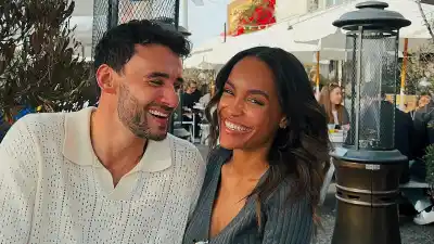 Bachelor Nations Serene Russell Hilariously Does BF Brendan Morais Eyebrows