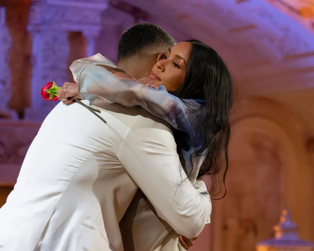 Bachelor Runner Up Litia Garr Pokes Fun at Her Finale Breakup With Grant Ellis Come On Now 060