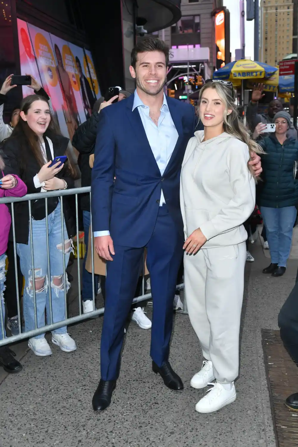 Bachelor s Gabi Elnicki Recalls The Moment She Realized Zach Shallcross Was Not My Person