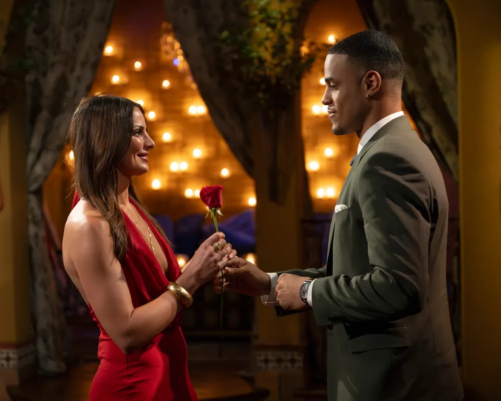 Ben Higgins Grills The Bachelor s Parisa Over Grant Ellis Ideal Partner