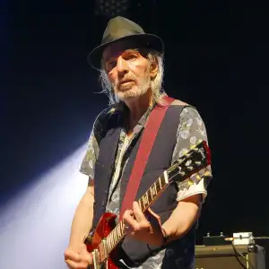 Brian James Dead The Damned Guitarist Dies at Age 70 906