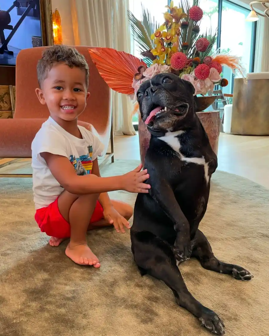 Chrissy Teigen and John Legend s Epic Romance