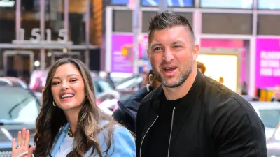 Demi Leigh Tebow Isn t Sure She ll Teach Her Daughter Afrikaans Because Tim Doesn t Speak It 211