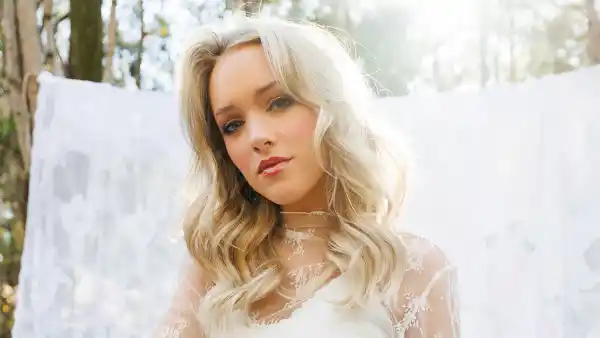 Emily Ann Roberts Set To Releases Highly Anticipated New Single