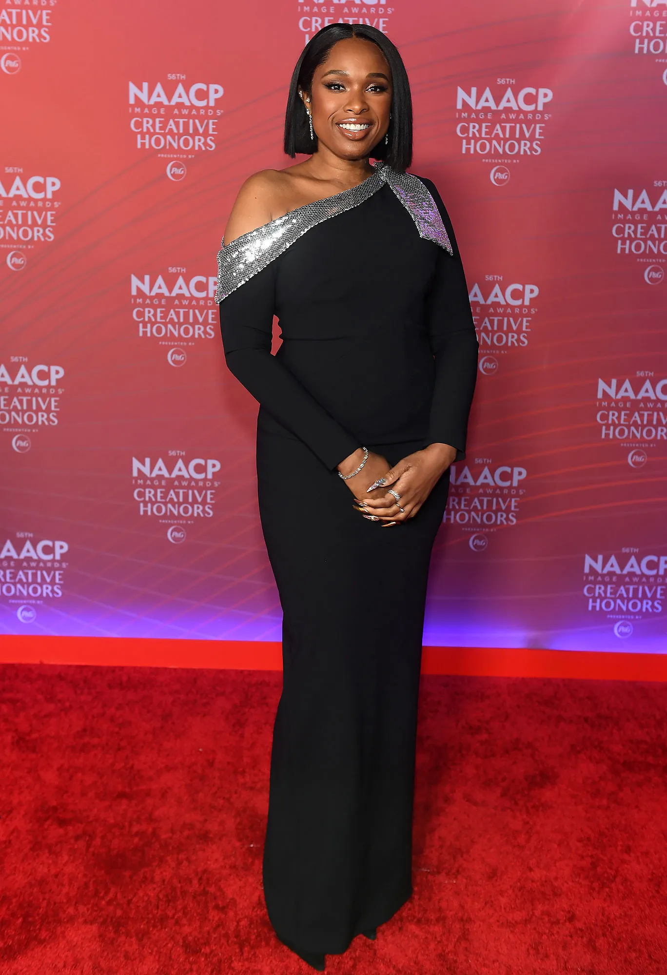 Feature Jennifer Hudson Hit in the Face by Ball During New York Knicks Game