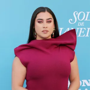 Fifth Harmony s Lauren Jauregui Is In Contact With the Group The 4 of Us Are Still Vibing 205