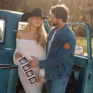 Former Bachelorette Winner Jed Wyatt Is Expecting 1st Baby With Wife Ellen Decker 8df539