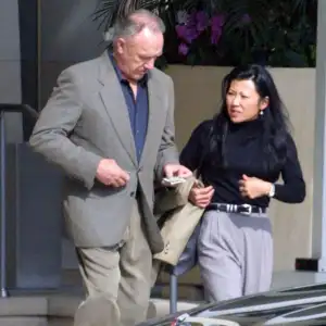 Gene Hackmans Wife Betsy Hadnt Called Mother Since October Family Housekeeper Claims