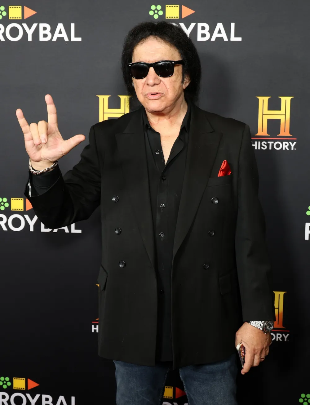 Gene Simmons Defends Charging Fans 12K to be His Personal Assistant