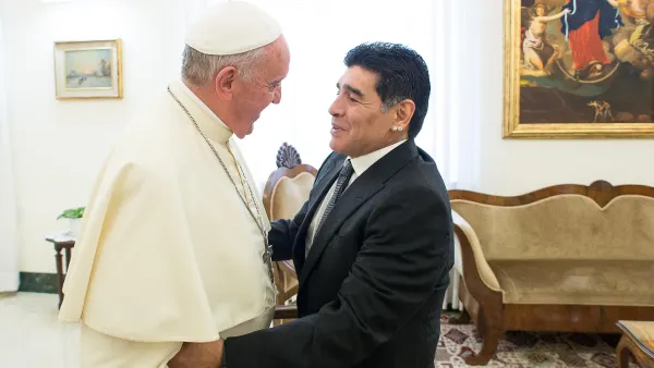 El Papa Francisco y Diego Armando Maradonna