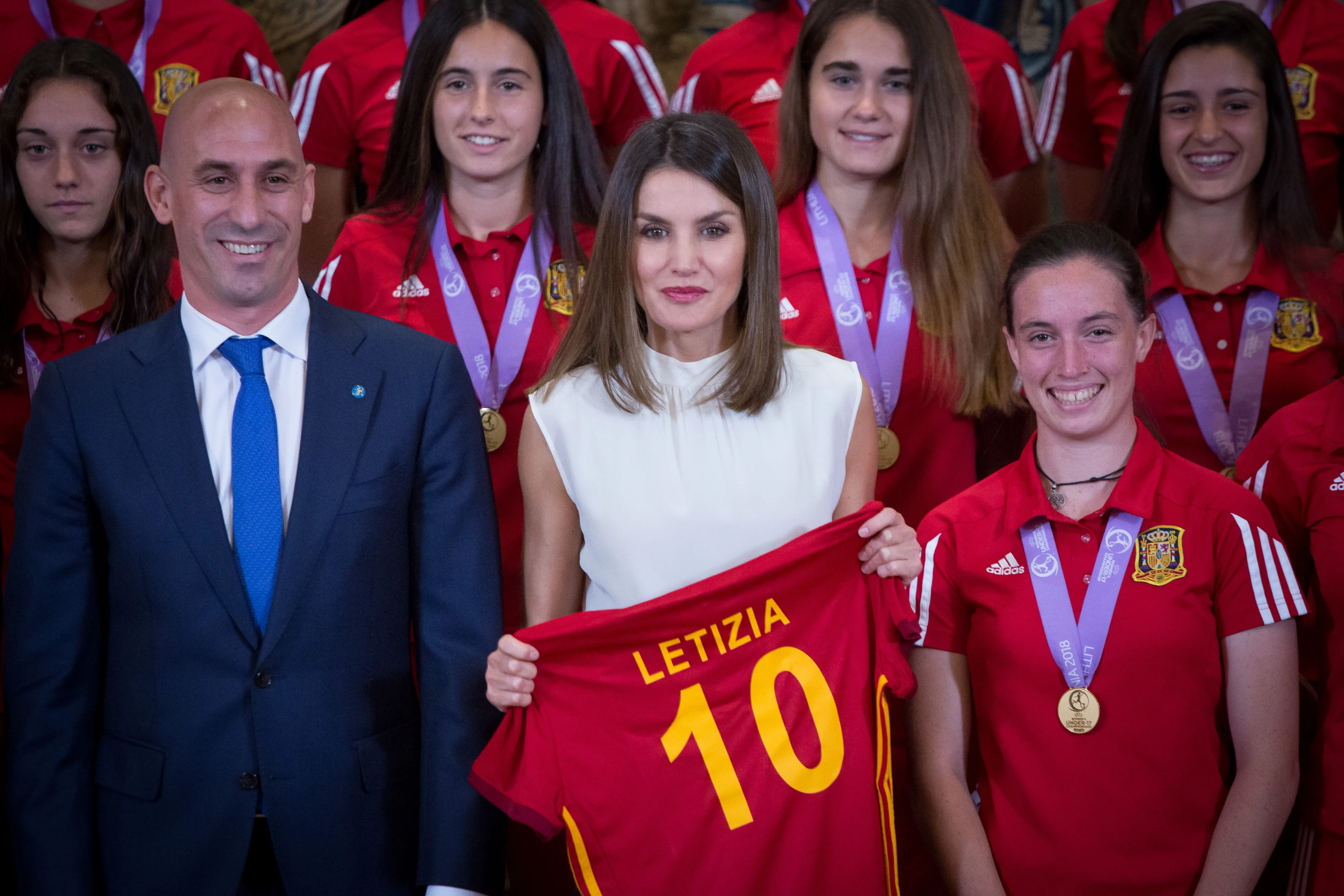 Luis Rubiales con la reina Leticia.