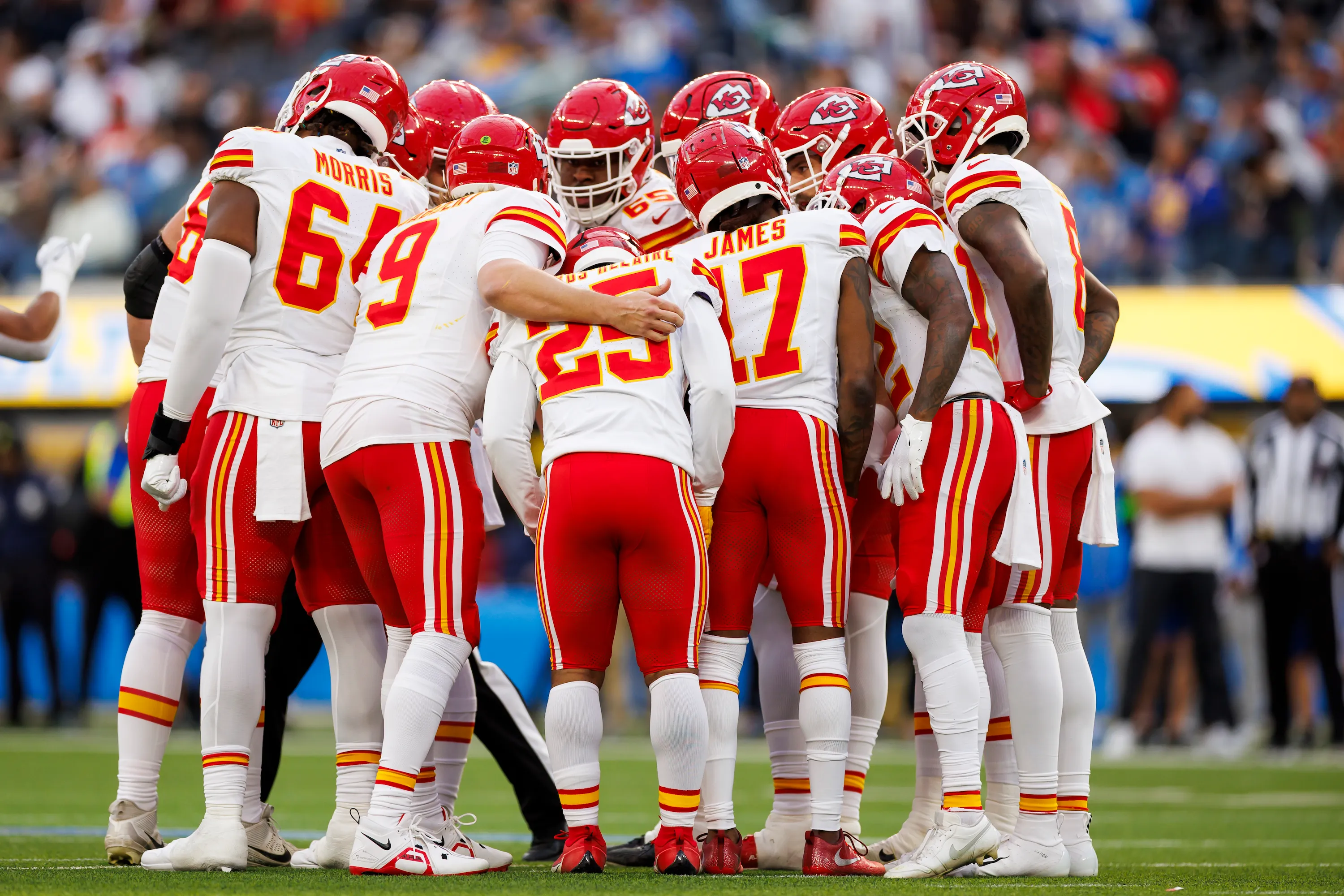 GettyImages-ChiefsTeam.jpg