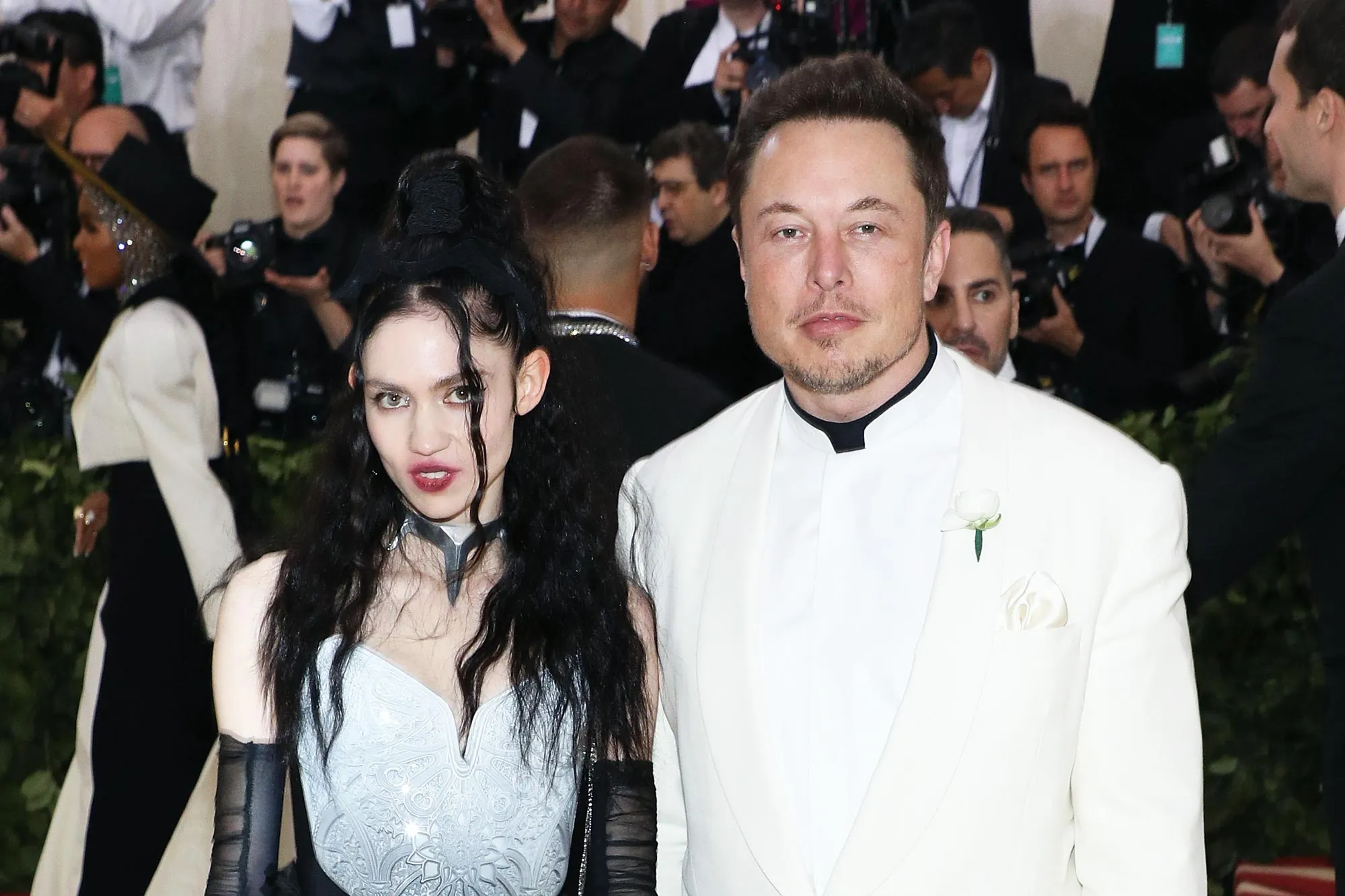 Grimes Claims Shes Tried Begging Elon Musk to Keep Kids Private
