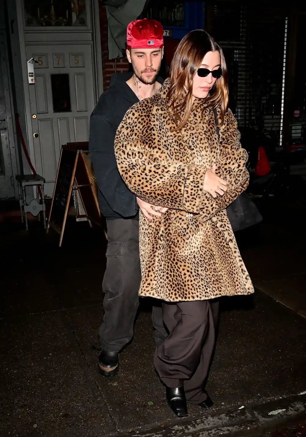 Hailey Bieber Cryptic Post About Narratives Justin Bieber