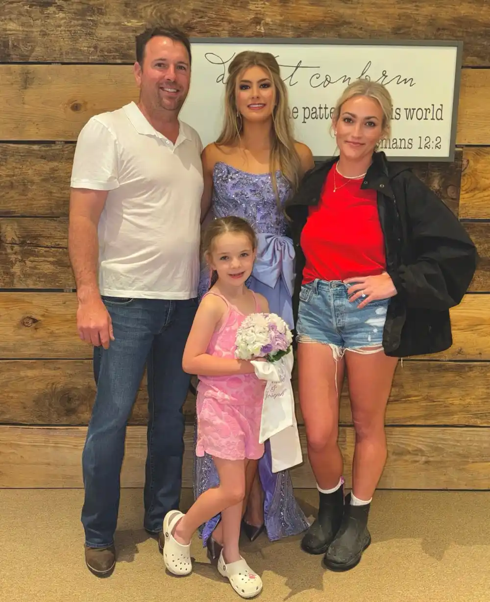 Jamie Lynn Spears Daughter Maddie Looks All Grown Up in Junior Prom Pics