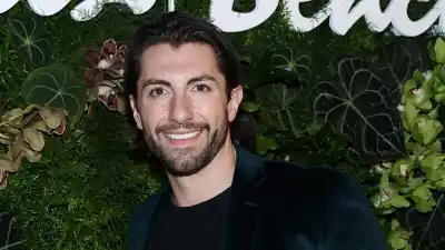 Jason Tartick Details How New Dog Teddy Saved Him