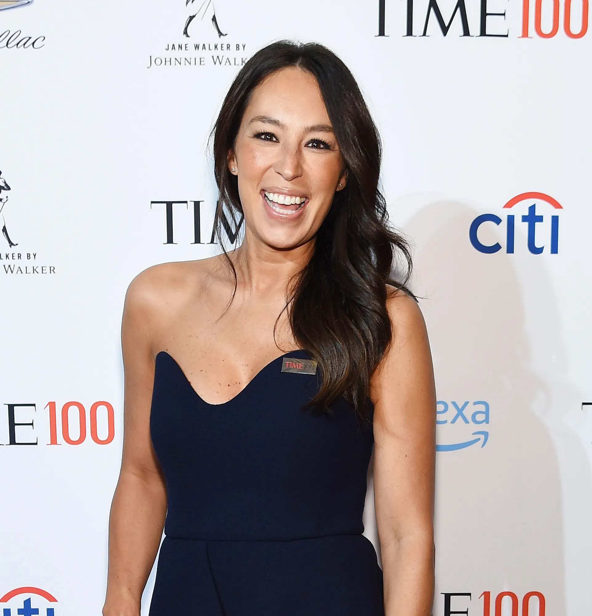 Joanna Gaines Bio Page