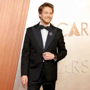 Joe Alwyn Attends the 2025 Oscars Nearly 2 Years After Split From Taylor Swift 571