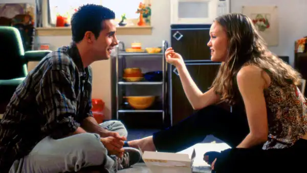 Julia Stiles Felt Slimy Doing Dancing Scene in Classic Freddie Prinze Jr Rom Com