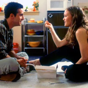 Julia Stiles Felt Slimy Doing Dancing Scene in Classic Freddie Prinze Jr Rom Com