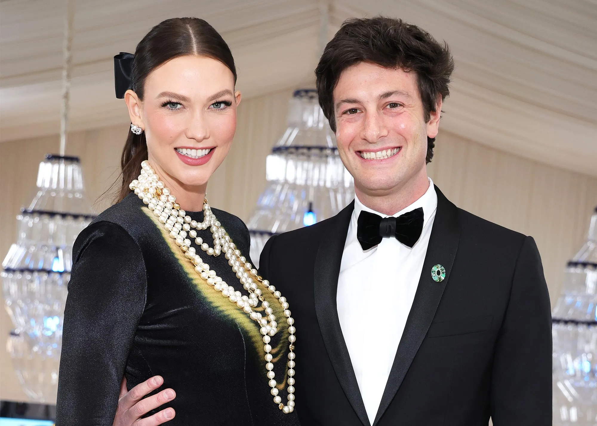 Karlie Kloss Pregnant