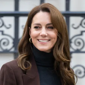 LONDON, ENGLAND - FEBRUARY 04: Catherine, Princess of Wales departs The National Portrait Gallery on February 04, 2025 in London, England. The Princess joined children to kick off a new initiative from The Royal Foundation Centre for Early Childhood, focused on helping young children develop essential social and emotional skills. (Photo by Samir Hussein/WireImage)