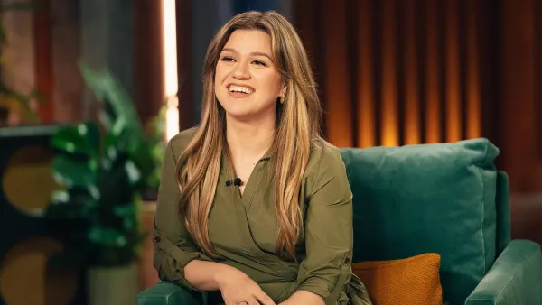 Kelly Clarkson Celebrates Her Talk Shows 1000th Episode After Recent Slew of Absences