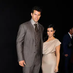 Kim Kardashian Reveals Where Her Kris Humphries Engagement Ring — That She Paid For — Ended Up 044