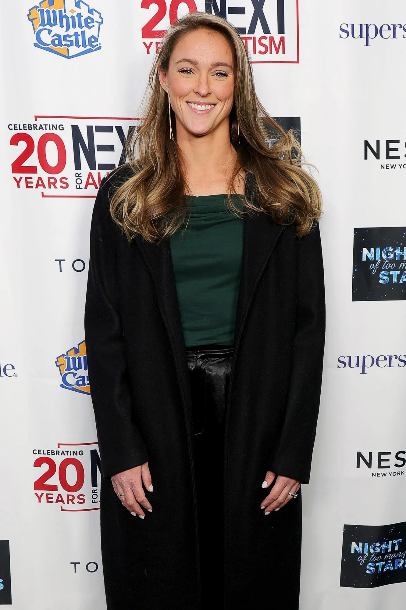 Kylie Kelce Shares Her 3 Step Makeup Routine and Never Wears Tinted Gloss God No 247