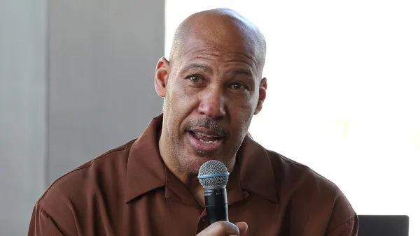 LaVar Ball Shows Off His Amputated Foot After Serious Medical Issue 793