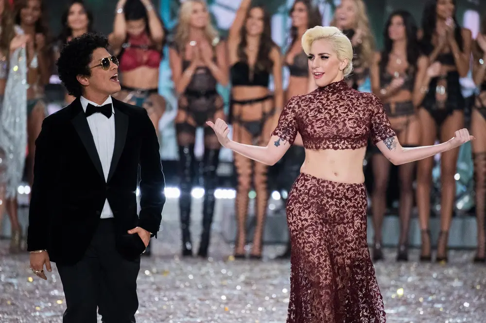 Lady Gaga Cover Bruno Mars