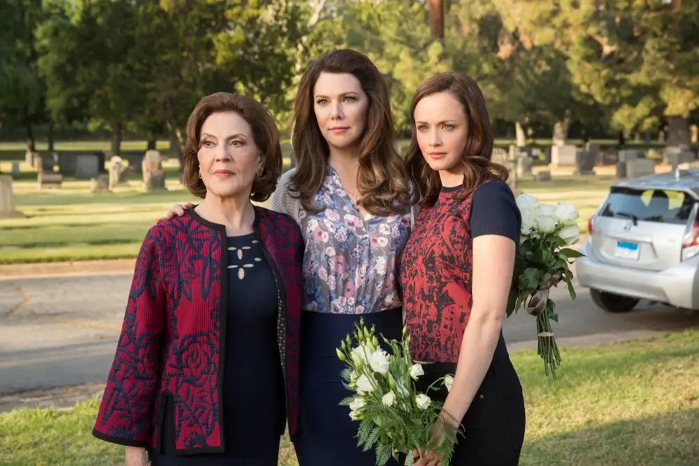 Lauren Graham Addresses Potential Gilmore Girls Revival