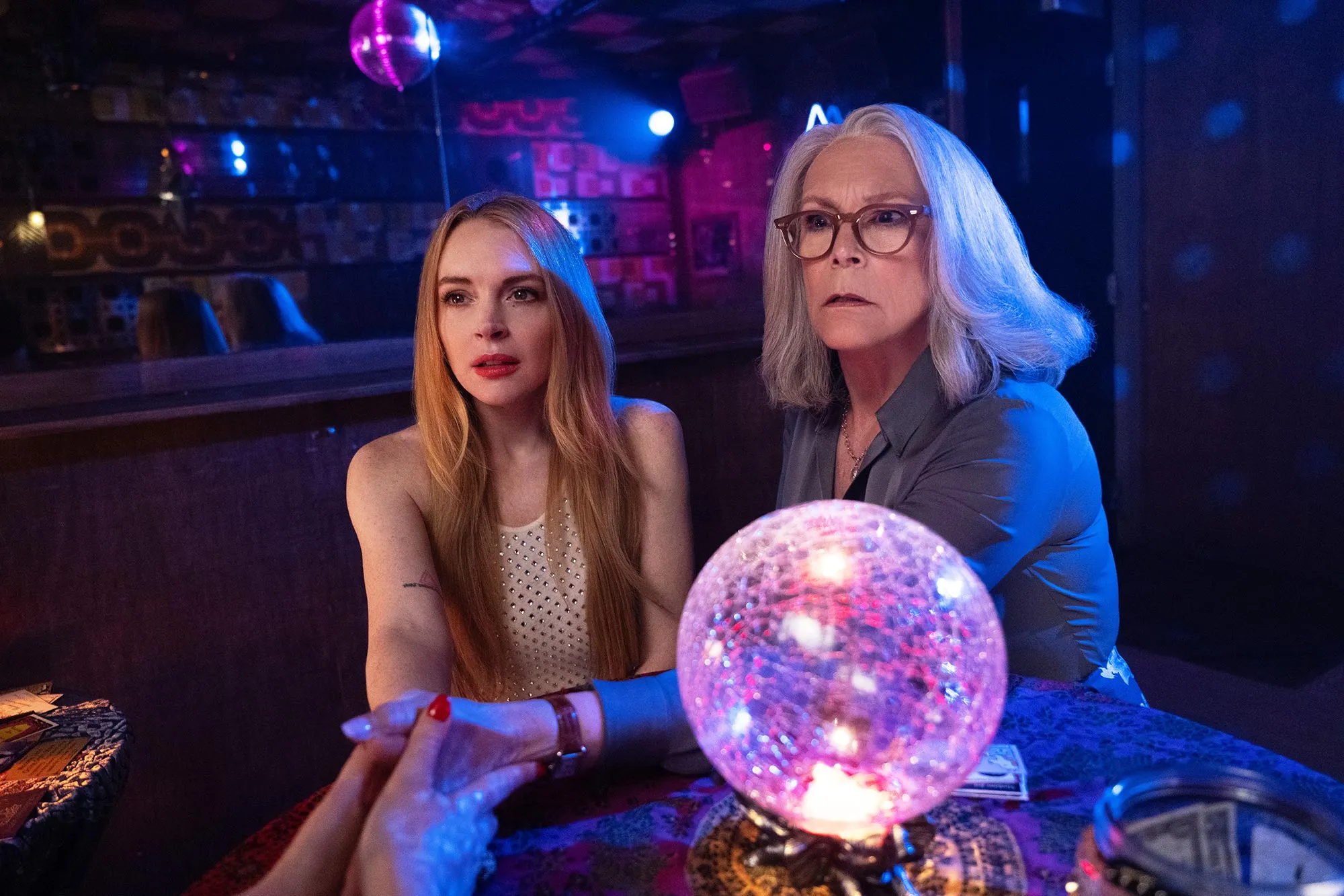 Lindsay Lohan and Jamie Lee Curtis Reunite in Freakier Friday Trailer