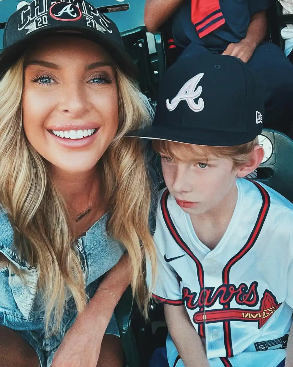 Lindsie Chrisley Doesnt Remember Last Time She Visited Dad Todd Julie