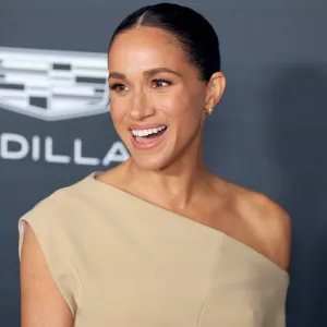 Meghan Markle Says Son Archie Told Her Mama Dont Work Too Hard