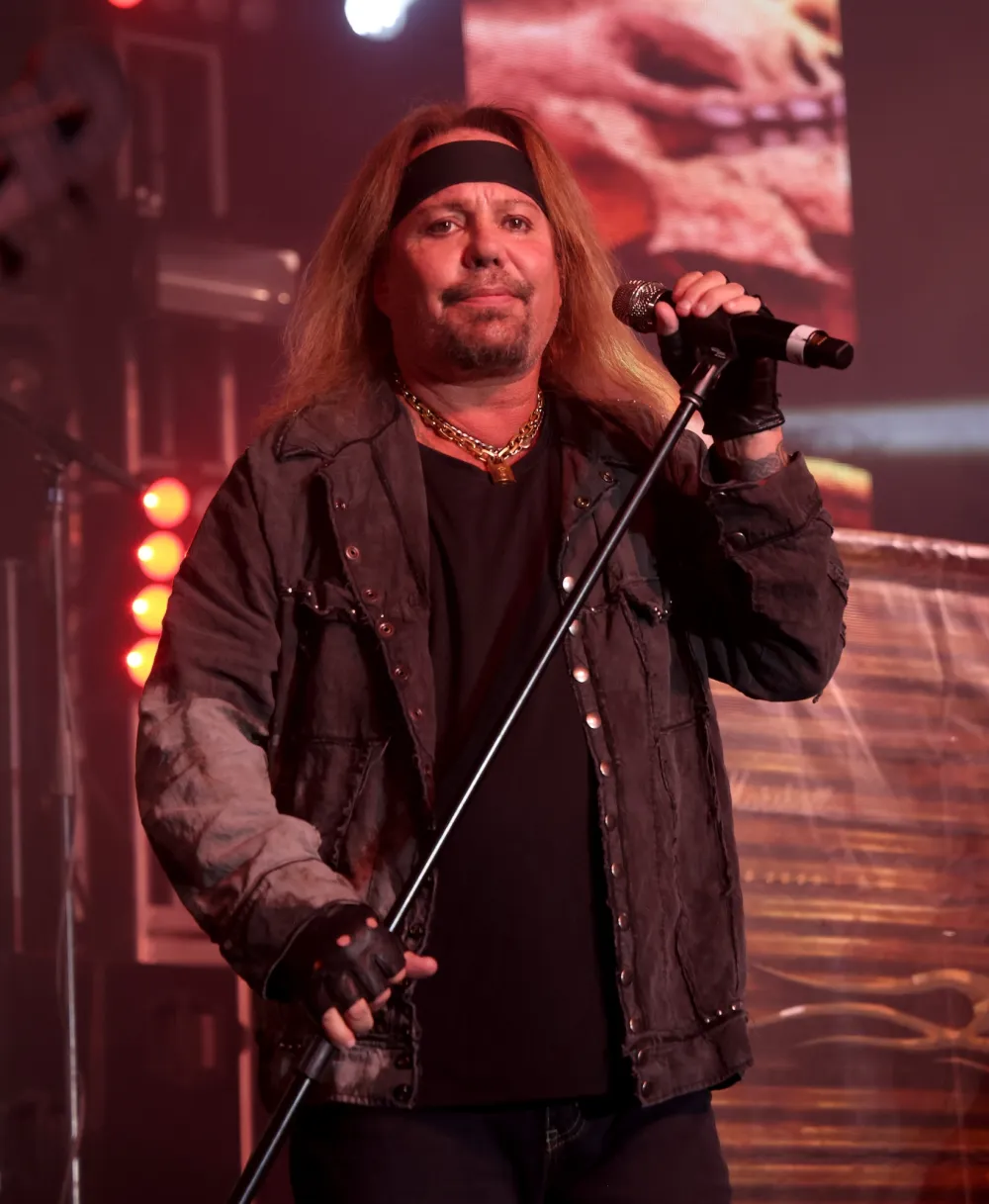 Motley Crue s Vince Neil Confirms Surgery Postpones Concerts