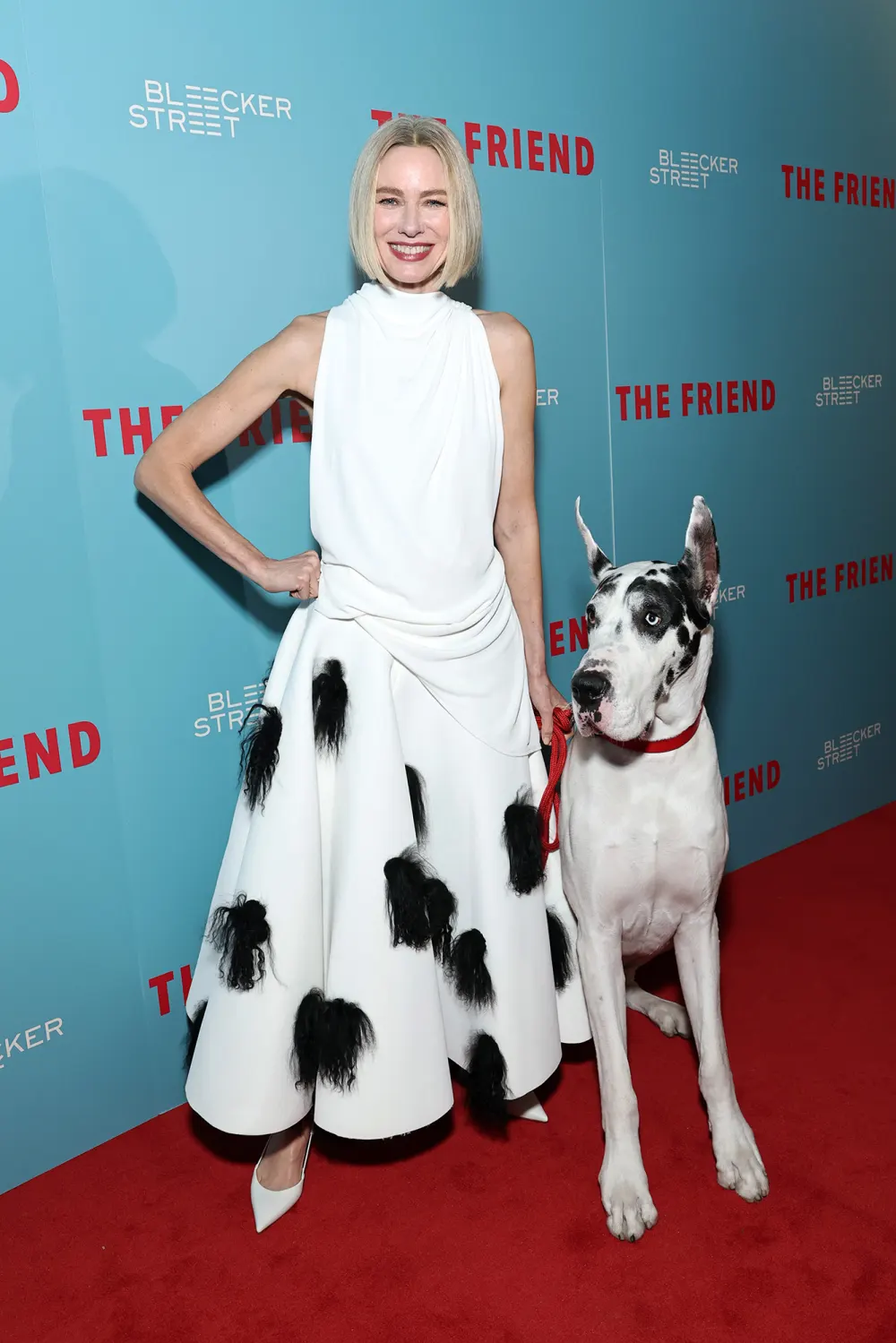Naomi Watts Twins With Her Dog at The Friends Premiere