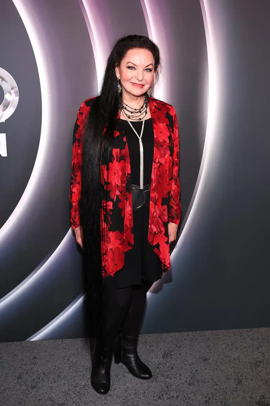 Opry 100 A Live Celebration Red Carpet Fashion Arrivals See All the Photos 621 Crystal Gayle