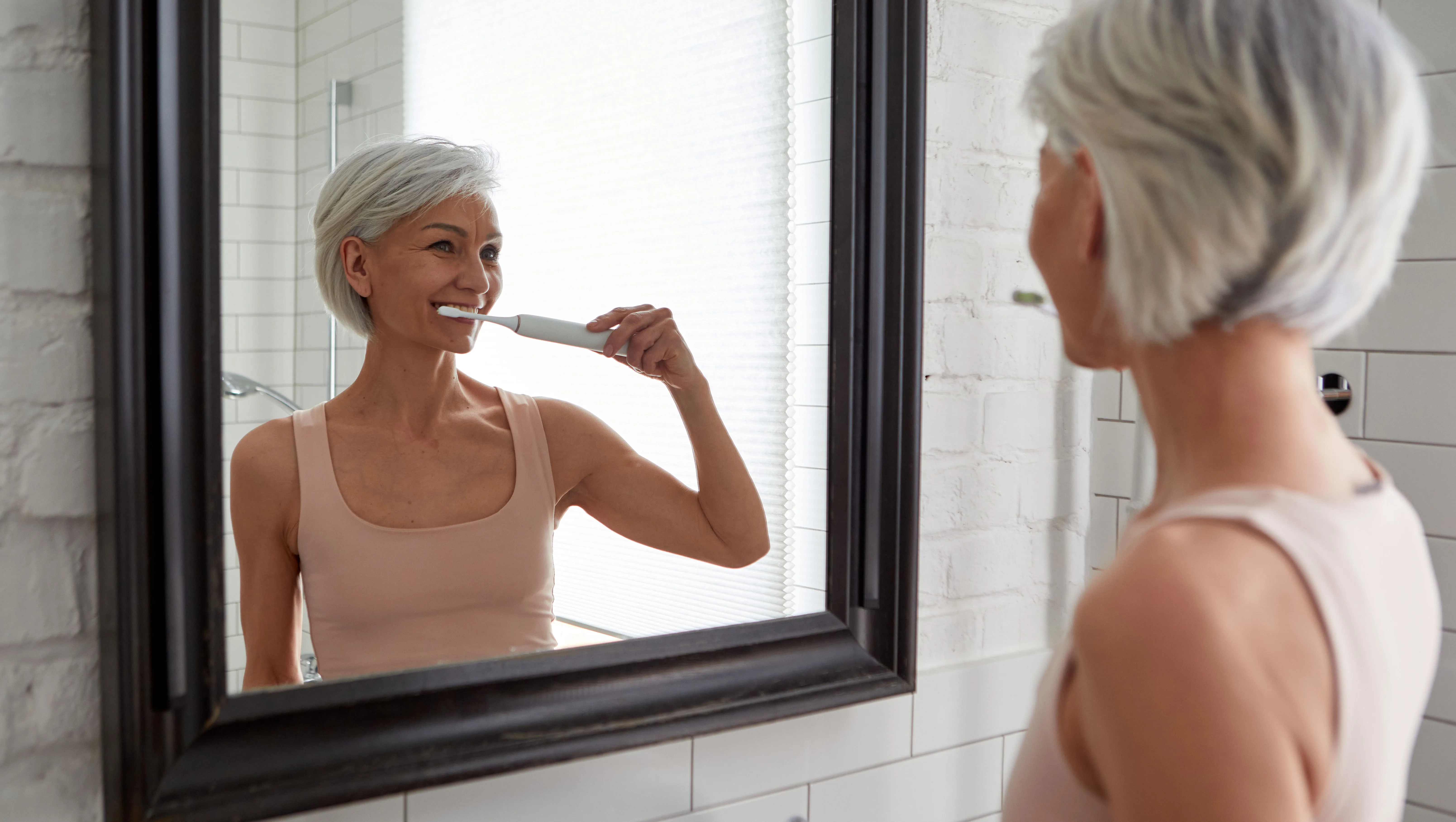 Phillips-Electric-Toothbrush-Feature-Image