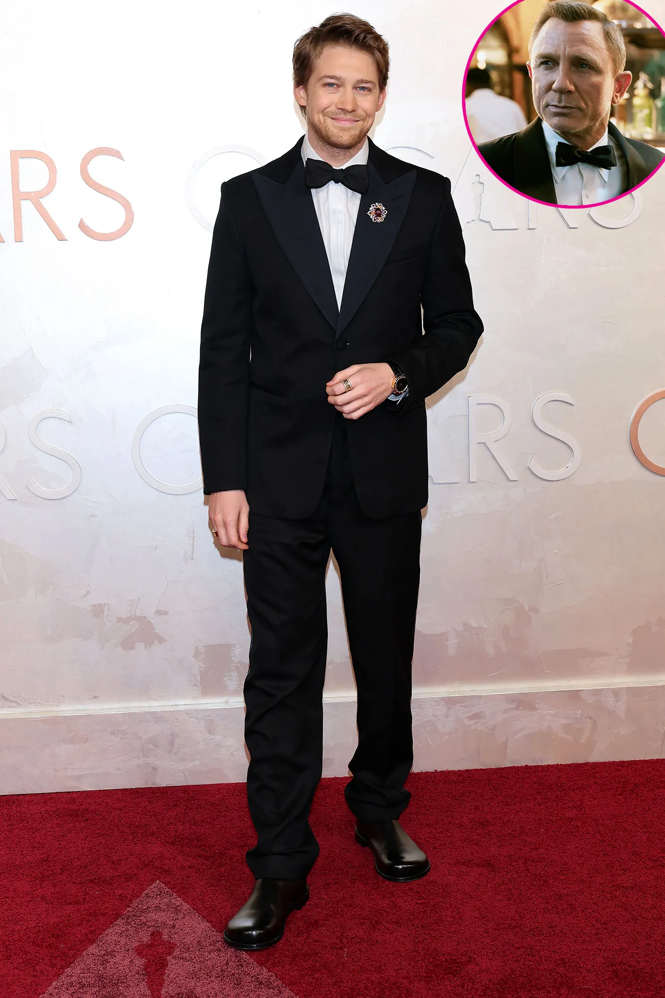 Promo Joe Alwyn Expresses Interest in Being Next James Bond