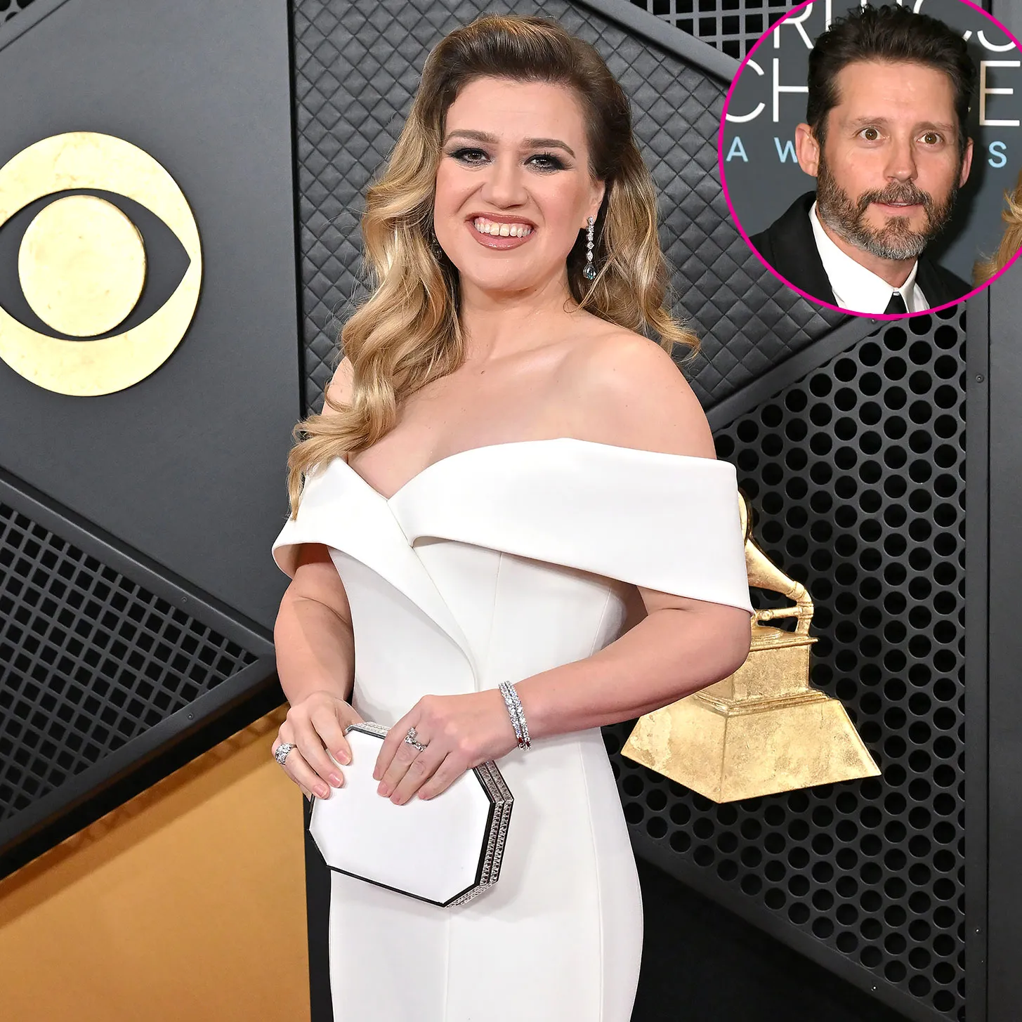 Promo Kelly Clarkson Takes Subtle Jab at Ex Brandon Blackstock