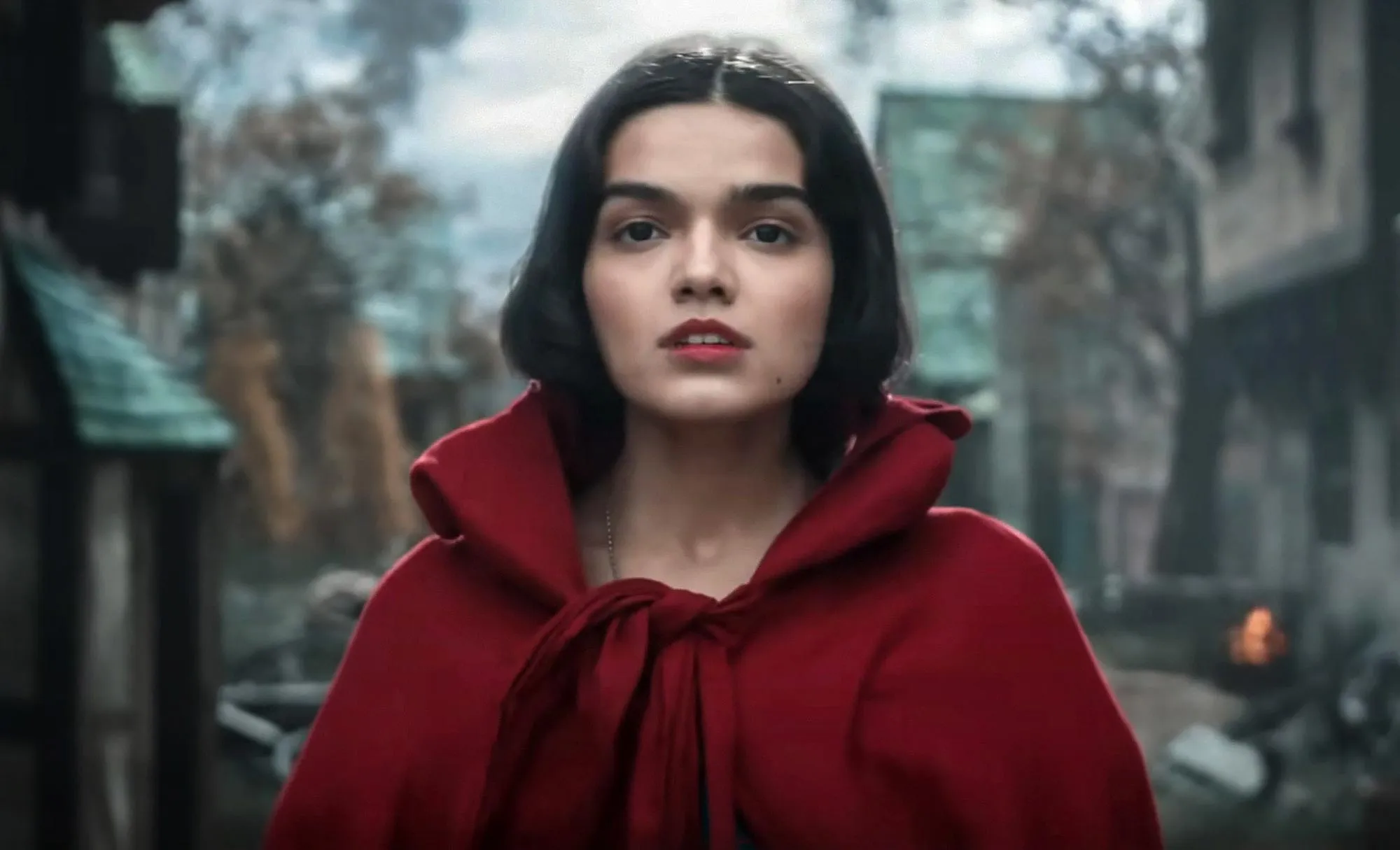 Rachel Zegler Calls Animated Snow White a Badass Because She Prays