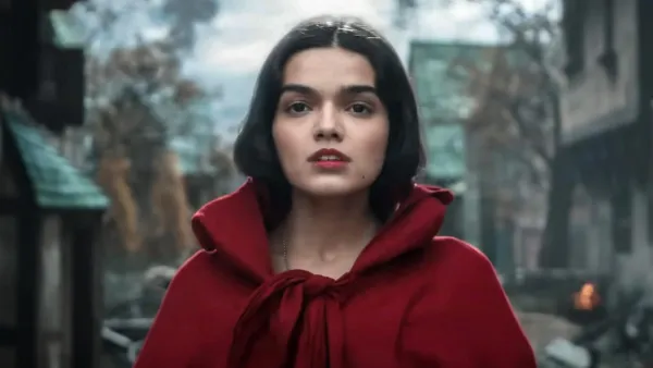 Rachel Zegler Calls Animated Snow White a Badass Because She Prays